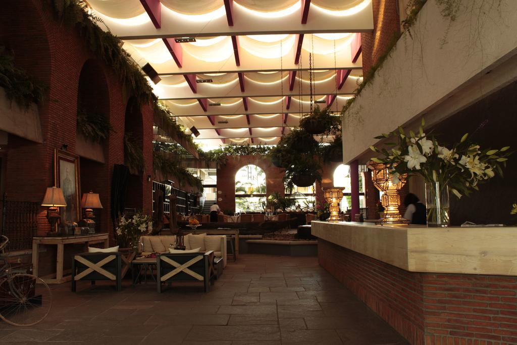 Nehotel Nueva Estancia ليون المظهر الخارجي الصورة