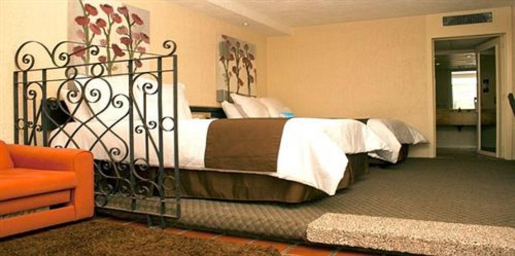 Nehotel Nueva Estancia ليون المظهر الخارجي الصورة
